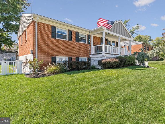 2nd image of 1911 Radford Dr