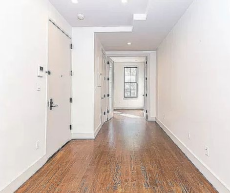3rd image of 1348 Hancock St APT 2L