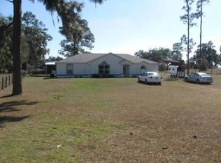 7915 E Rooks Rd, Floral City, FL 34436