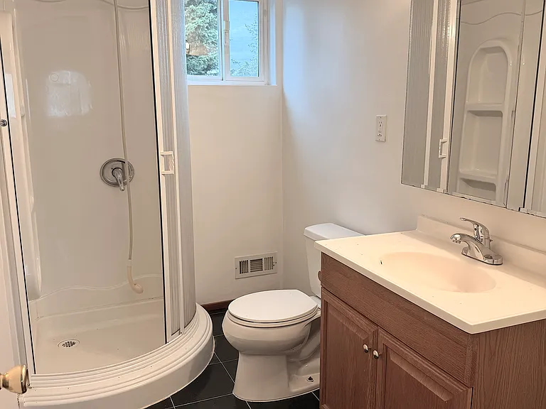 4245 S Raymond St — Photo 17