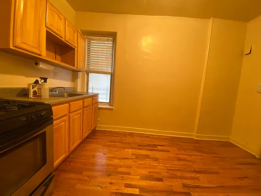 Rented by Lang Realty LLC | media 5