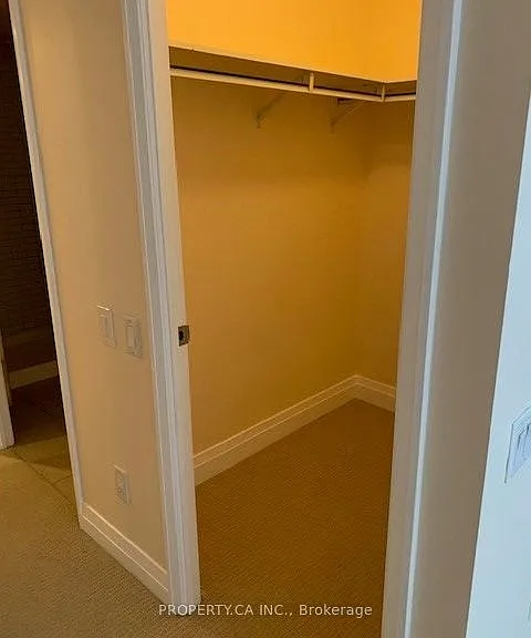 21 Carlton St #502 — Photo 19