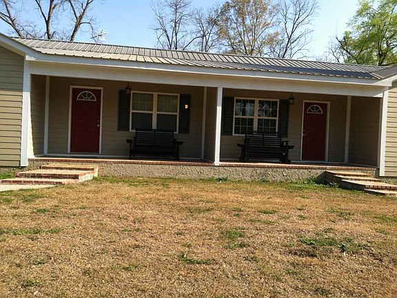 Front view of entire duplex