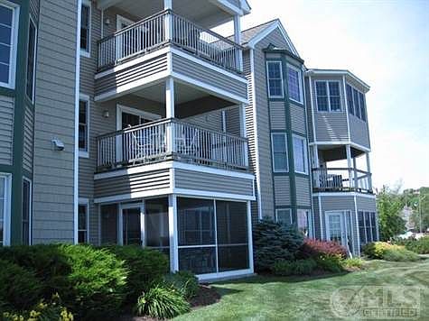 1st image of 302 Singapore Ct #2