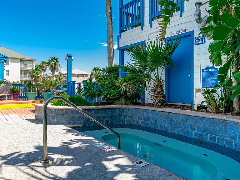 14434 Cabana East St #305 — Photo 32