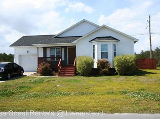 200 Oak Ridge Ln, Holly Ridge, NC 28445