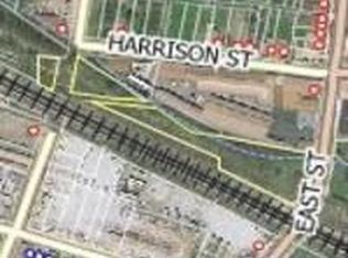 411-413 E Cecil St, Springfield, OH 45503