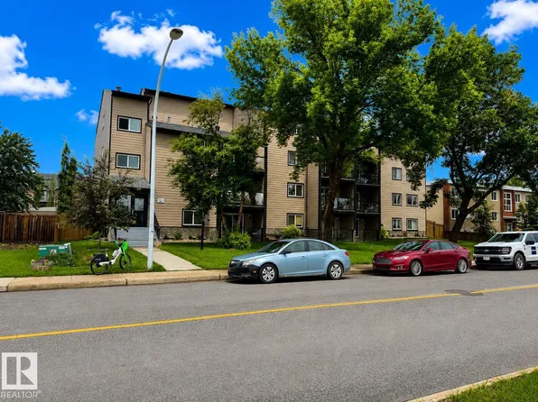 11224 116th St NW #207, Edmonton, AB T5G 2W1