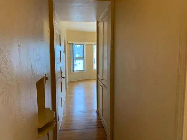 Charming Bankers Hill Open Floor Plan, Hardwood Floors, Reserved Parking!, 2020 Front St, San Diego, CA 92101