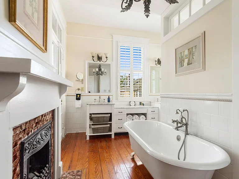 5 Colonial St — Photo 23