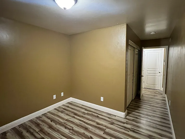 3721 Pioneer Trl #B — Photo 14