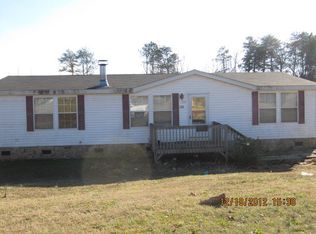 122 Deer Meadows Ln, Lawndale, NC 28090