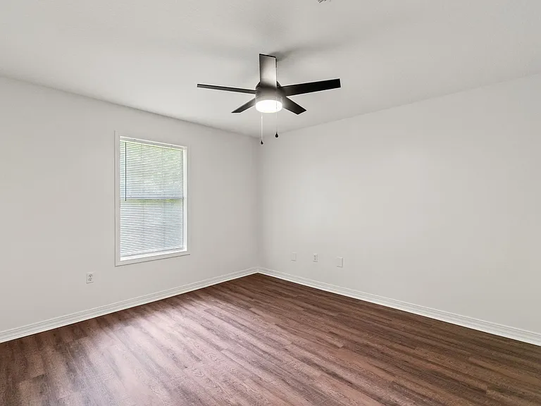 44 Griffith Rd #3 — Photo 13
