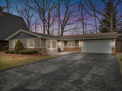 137 Kimber Dr, New Lenox, IL, 60451