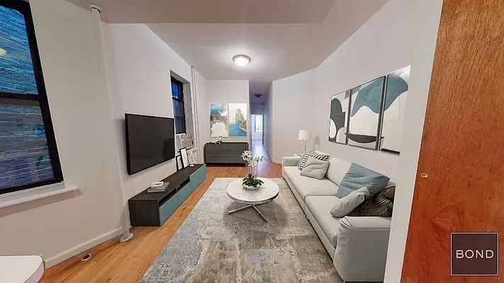 Rented by Bond New York | media 12