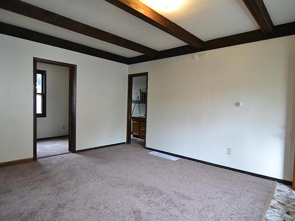 4th image of 121 Comstock St #1W