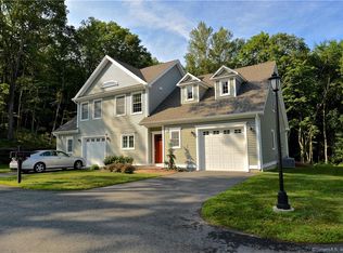 50 Bokum Rd APT 2, Essex, CT 06426
