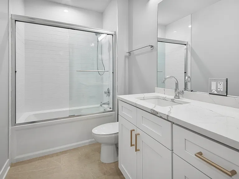 4637 N Ashland Ave #302 — Photo 13