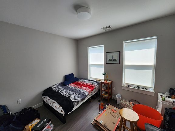 3rd image of 104 Bridge St #2