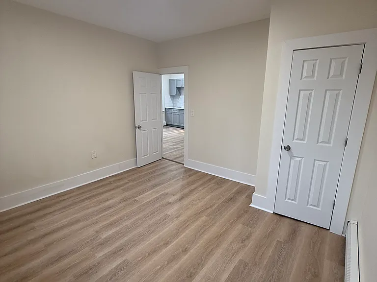 310 Danforth Ave #2 — Photo 10