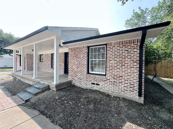 1814 Walnut Ave, Carrollton, TX 75006
