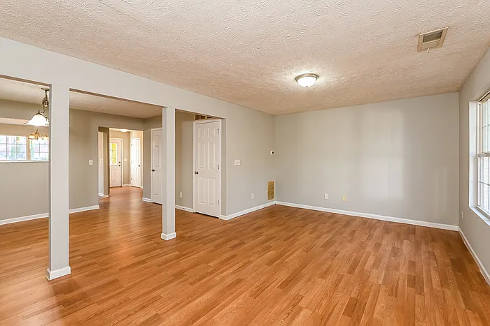 3321 Waldrop Trl — Photo 3