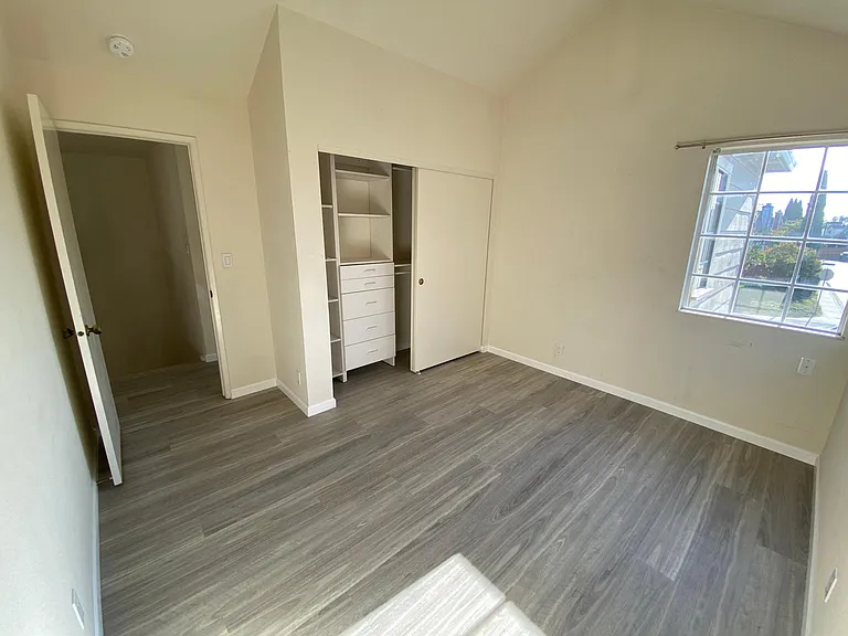 34266 Kenwood Dr — Photo 16