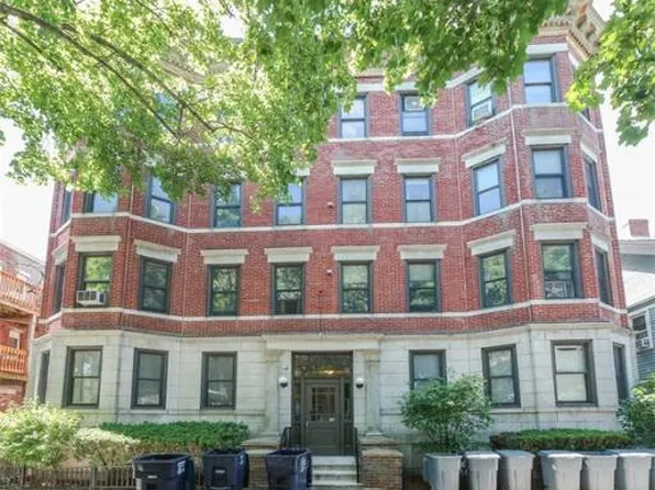 12 Prince St #2B, Cambridge, MA 02139