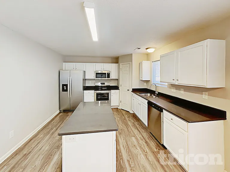 2675 Chatfield Dr — Photo 6