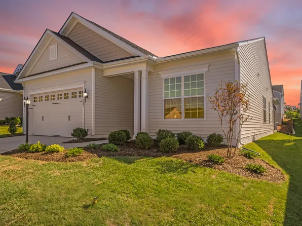 803 Four Seasons Dr, Ruckersville, VA 22968