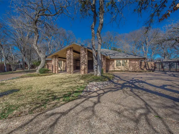 5805 Havenwood Ct, Fort Worth, TX 76112