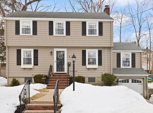 35 Longfellow Rd, Reading, MA 01867