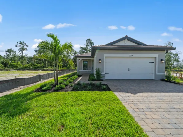 2094 Seville Ln, Naples, FL 34120