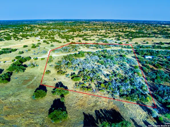 00 Doss Spring Creek Rd., Fredericksburg, TX 78624
