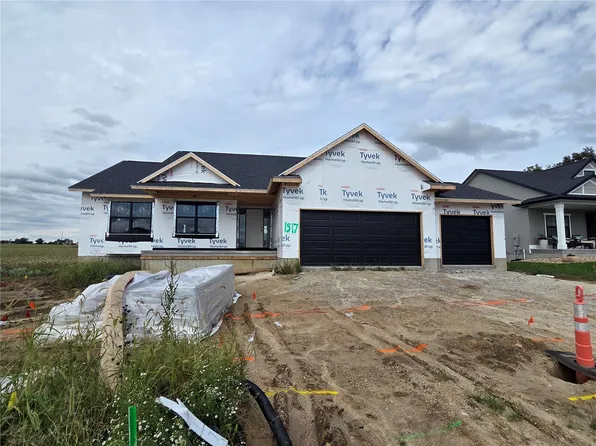 1517 3rd St SW, Mount Vernon, IA 52314