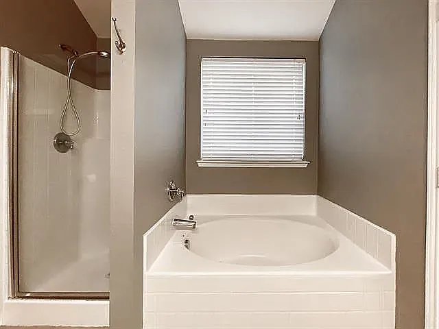 1000 Campbell Dr — Photo 21