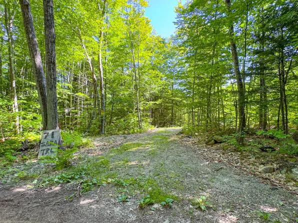 71 Sara's Trail, Bridgton, ME 04009