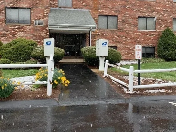 67 Milliken Ave APT 22B, Franklin, MA 02038