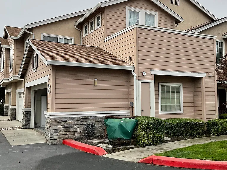 7312 Bower Ln — Photo 2