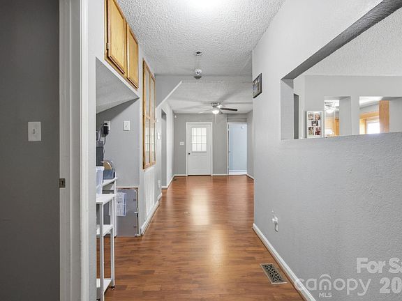 5th image of 235 S Main St