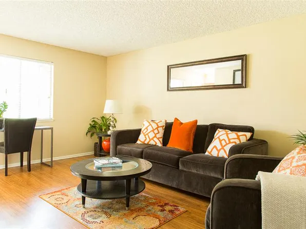 Ventura Terrace, 6600 E Telephone Rd #1305, Ventura, CA 93003