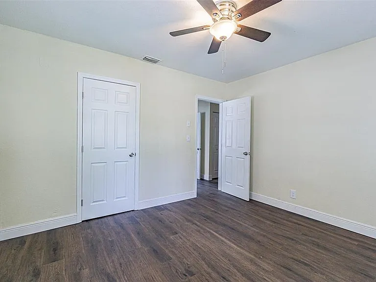 505 E Virginia Ave — Photo 13
