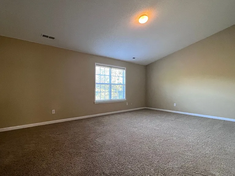 201 Tecumseh Ct — Photo 24