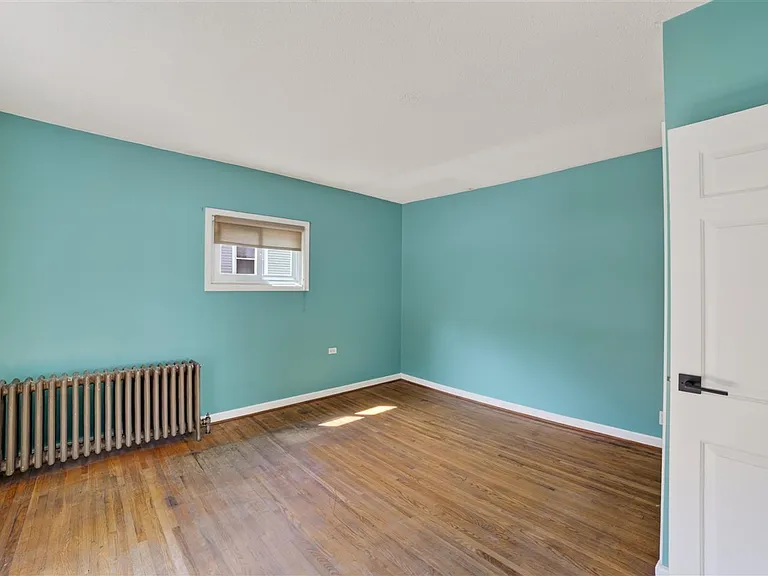 520 Wachtel Ave — Photo 13
