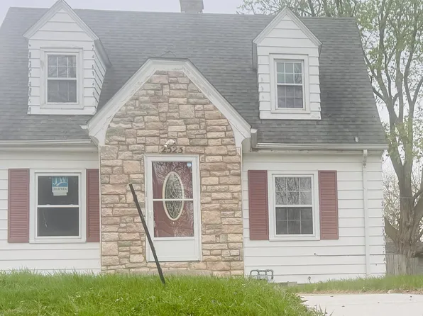 2323 S Cypress St, Sioux City, IA 51106