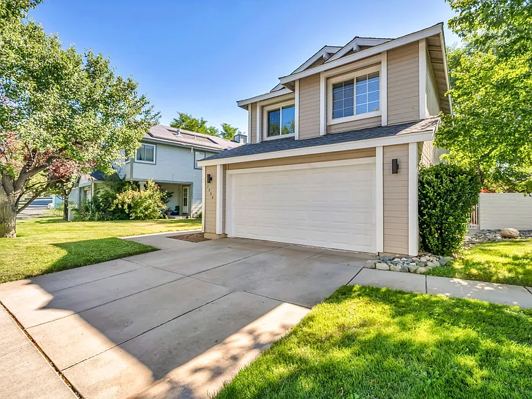 7554 Wheeldale Cir — Photo 36