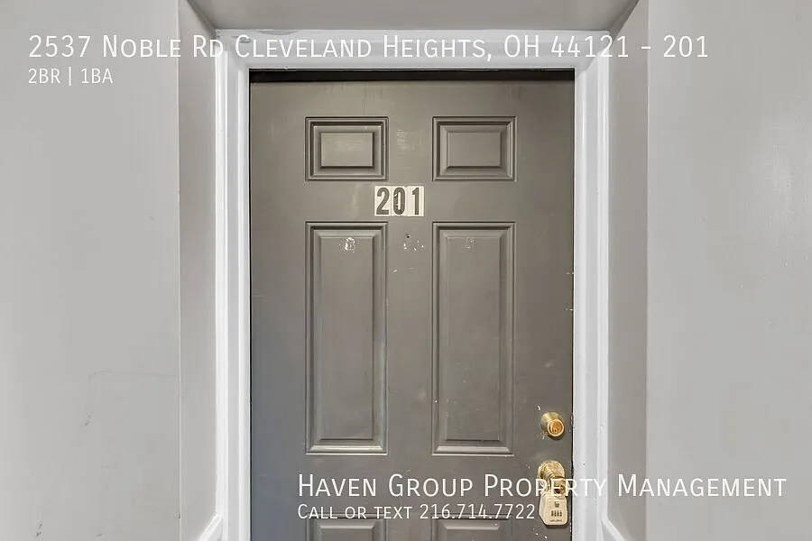2537 Noble Rd | Apt 201, Cleveland Heights, Ohio, 44121 - Spacious 2-bed 1-bath apartment! — Photo 4