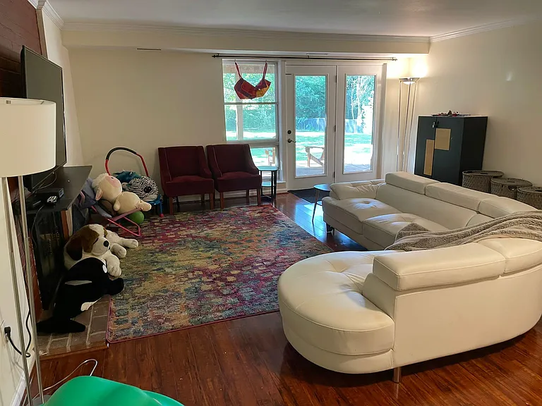 1633 Wrightson Dr — Photo 17