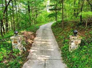 1787 Strawberry Rd #2, Deerfield, WI 53531