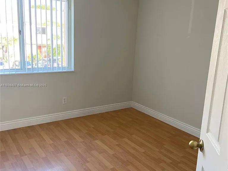 762 NW 208th Ter — Photo 14